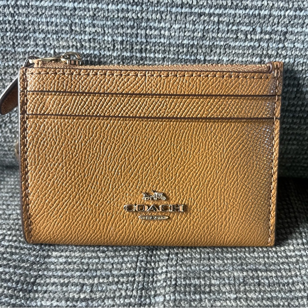 Coach Tan Leather Card Holder
